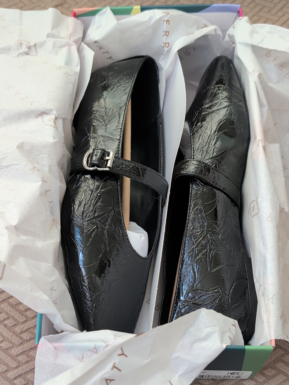 Katy Perry Collections Black Crinkled Patent Mary Jane Flats NIB - Picture 6 of 7